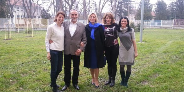 ПРВА ДАМА СРБИЈЕ У ПОСЕТИ ШКОЛИ