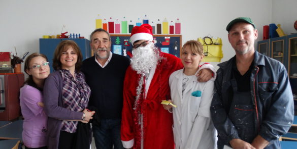 БИРА СЕ „НАЈЛЕПША НОВОГОДИШЊА УЧИОНИЦА“