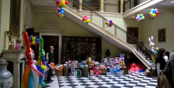 ПОСЕТА БЕЛОМ ДВОРУ ПОВОДОМ УСКРШЊИХ ПРАЗНИКА