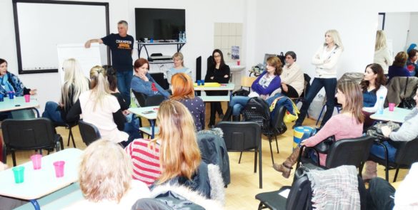 ,,Изградња тима и вештина комуникације,,