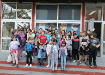 Луткарски мјузикл за децу Зooтека