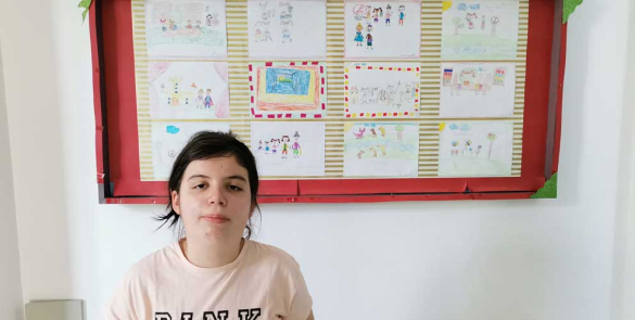 ИЗЛОЖБА ЛАРИНИХ ЦРТЕЖА