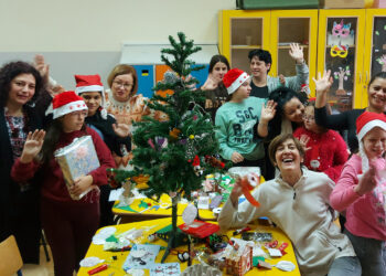 Радионица „Израда Новогодишњих украса и украшавање учионице“