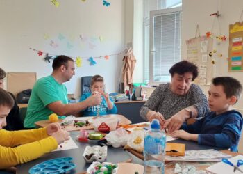 Радионица „8.март-поклон за маму“