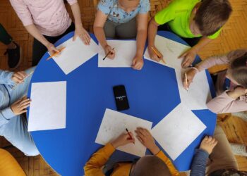 У оквиру eTwinning пројекта „Mozart for little hearts“